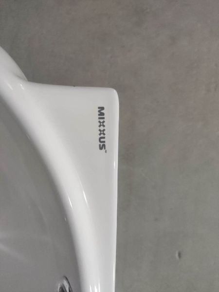 Раковина підвісна Mixxus Premium DIVERSE-1201-L 400х215х140mm з отвором під змішувач та переливом (MP6507) MP6507 фото